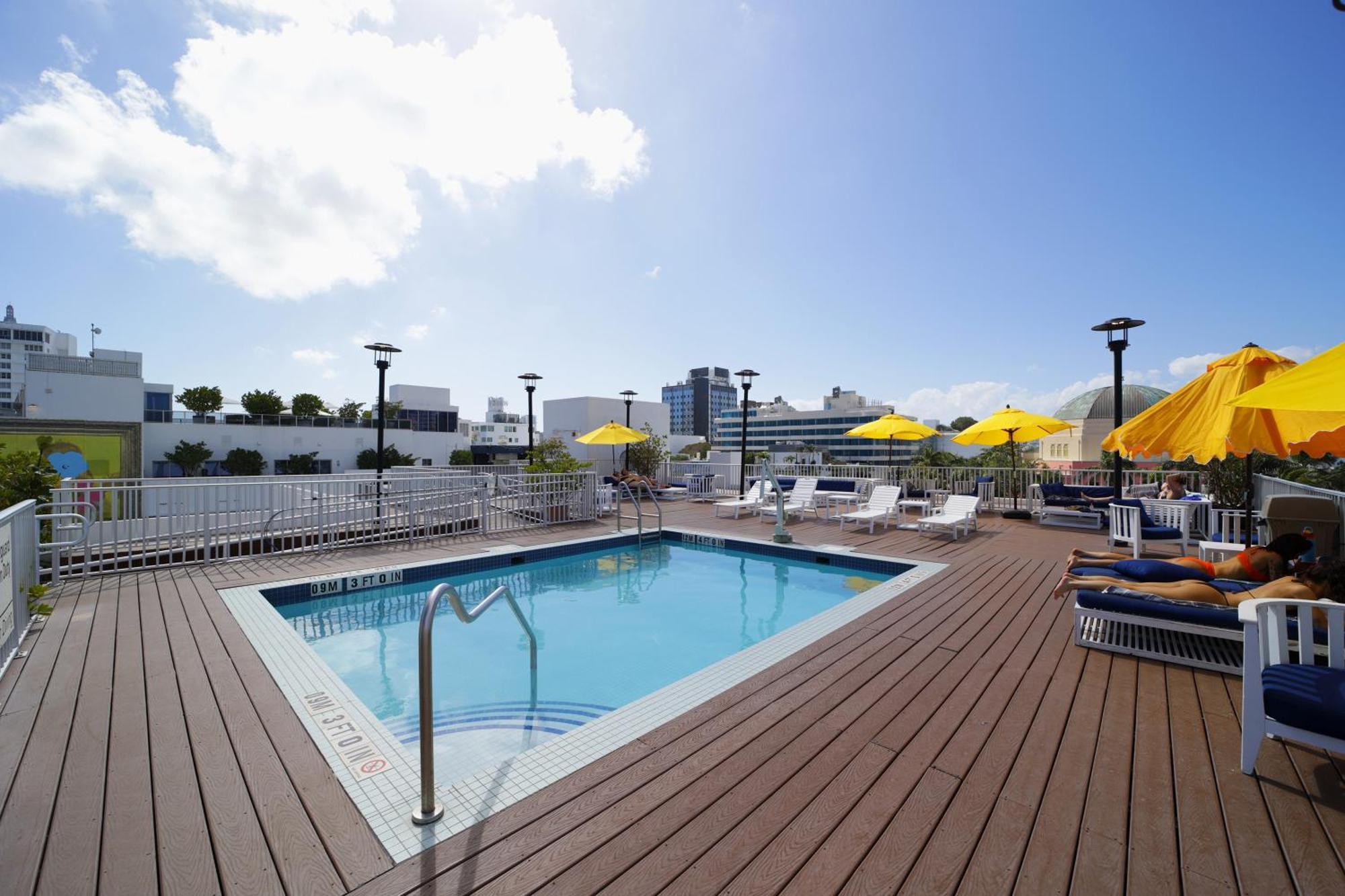 Claremont Hotel Miami Beach Exterior foto