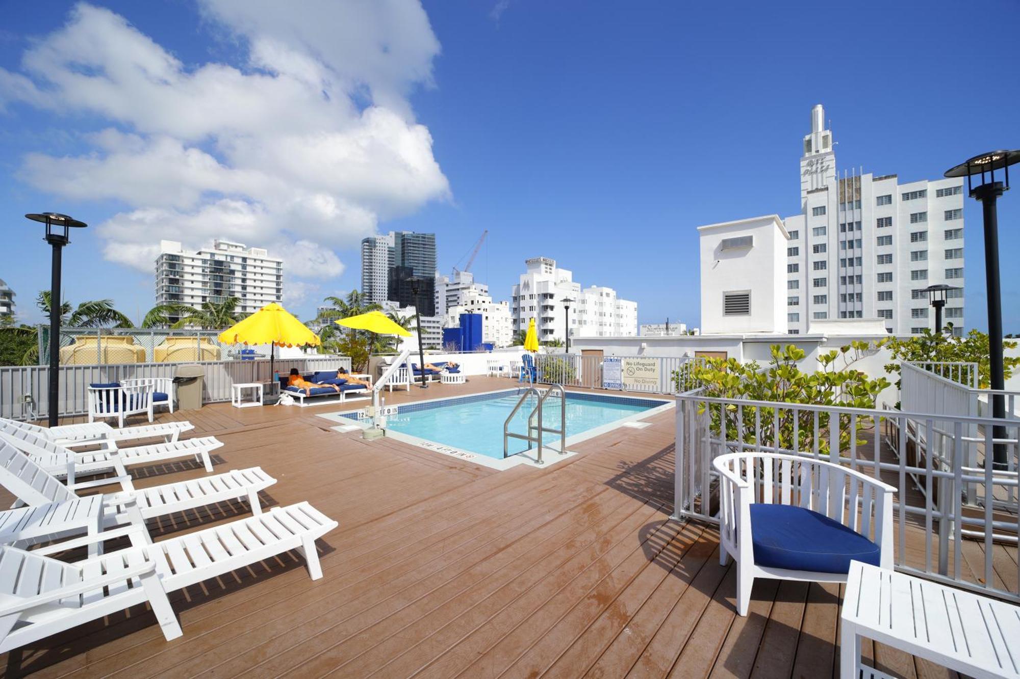 Claremont Hotel Miami Beach Exterior foto